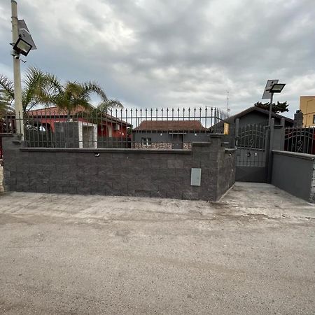 Baciati Dal Sole Apartment Catania Ngoại thất bức ảnh